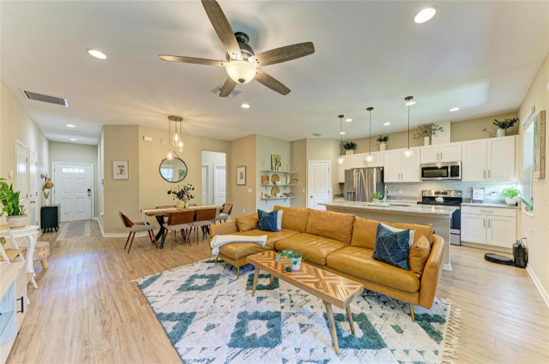 2304 East 22nd Avenue - Photo 6 of 20