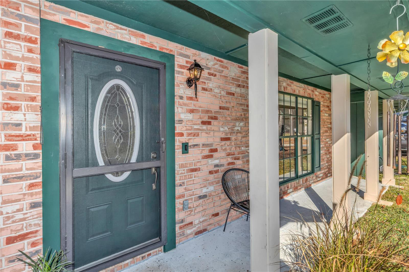 1506 June Avenue - Photo 3 of 20