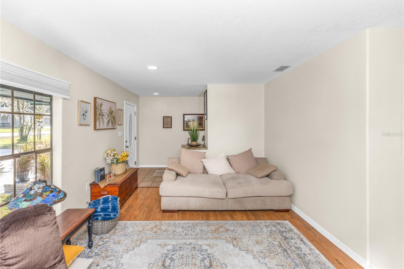 1506 June Avenue - Photo 4 of 20