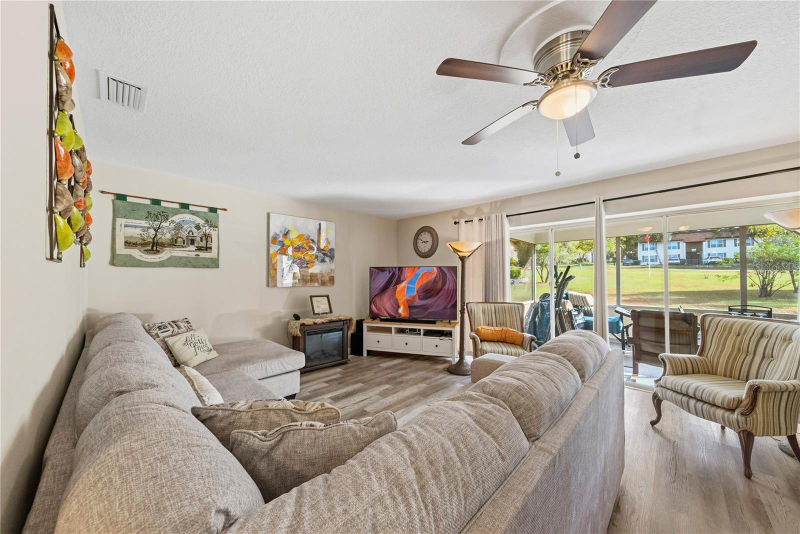 2507 Bluegrass Street - Photo 2 of 20