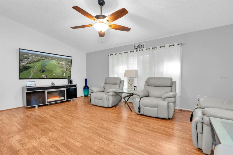 7099 Pond View Court - Photo 3 of 16