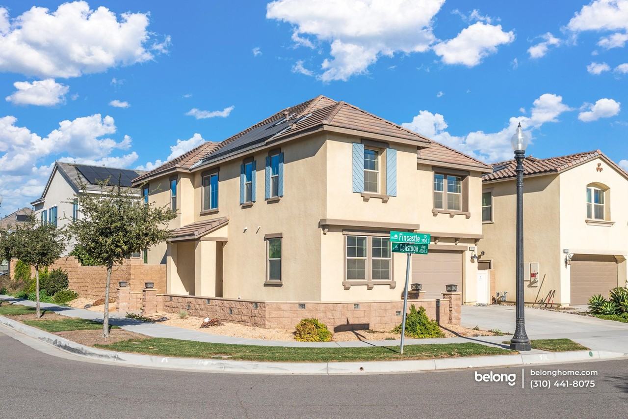 3915 Fincastle Street - Photo 2 of 36