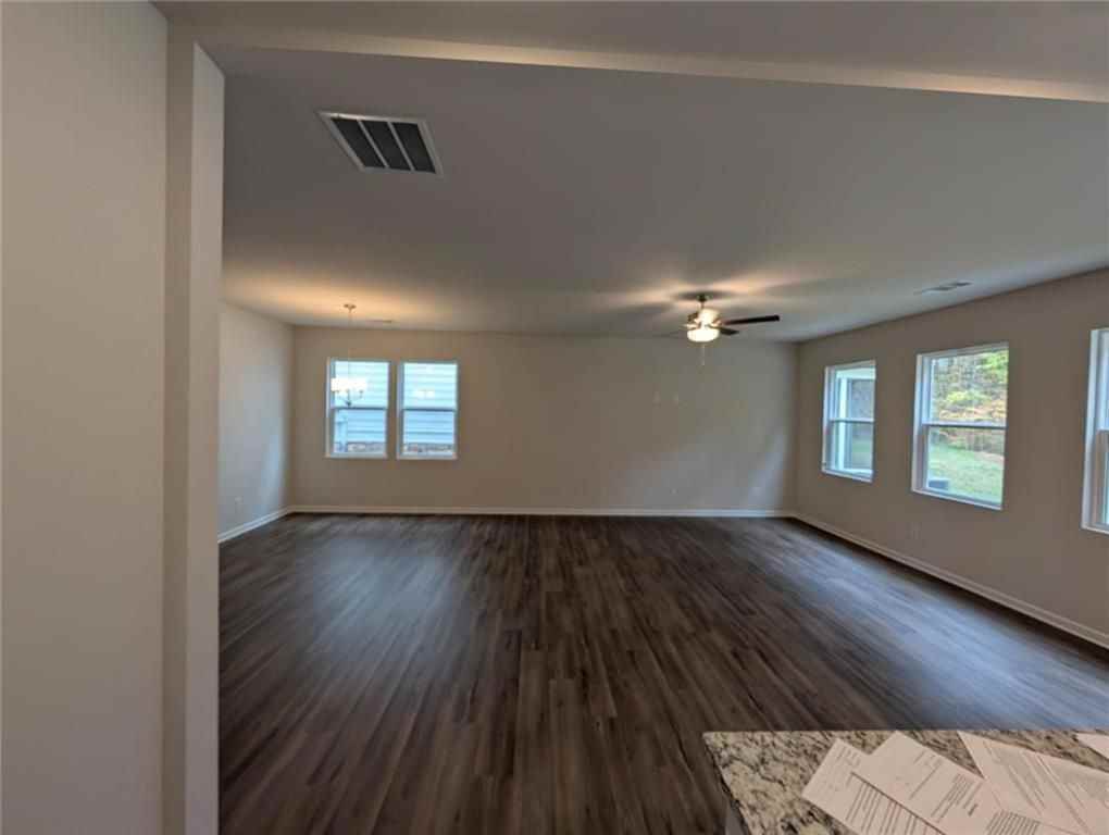 168 Parkwood Drive - Photo 7 of 35