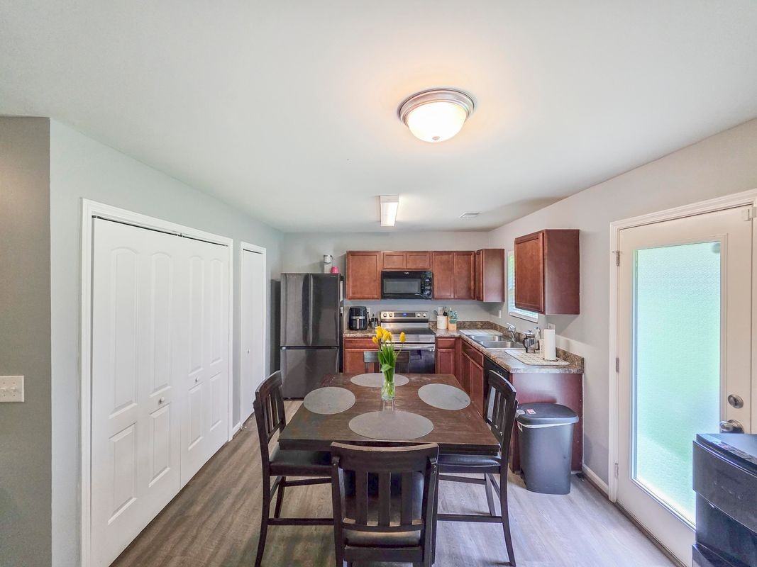 4709 Tradition Way - Photo 5 of 16