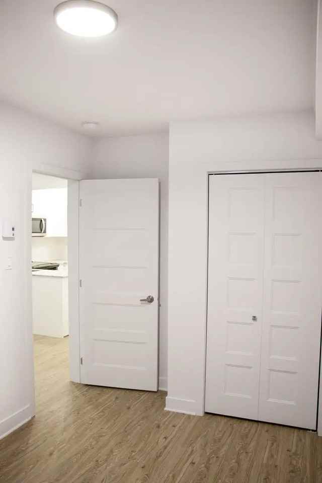 4820 Chemin de la Côte-Sainte-Catherine - Photo 4 of 8