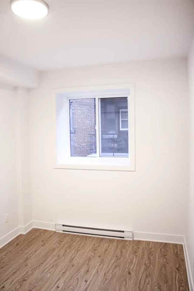 4820 Chemin de la Côte-Sainte-Catherine - Photo 3 of 8