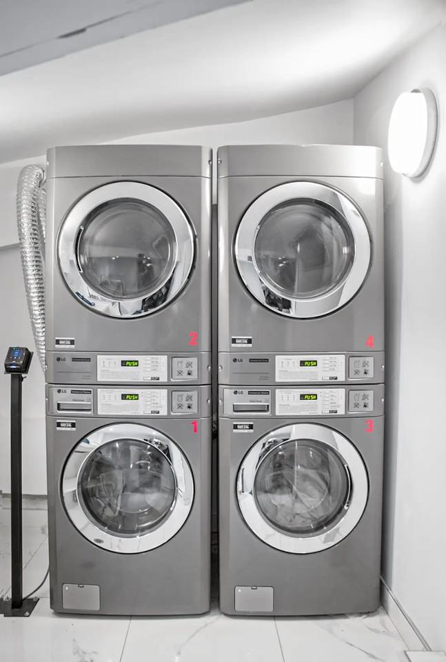 4820 Chemin de la Côte-Sainte-Catherine - Photo 6 of 8