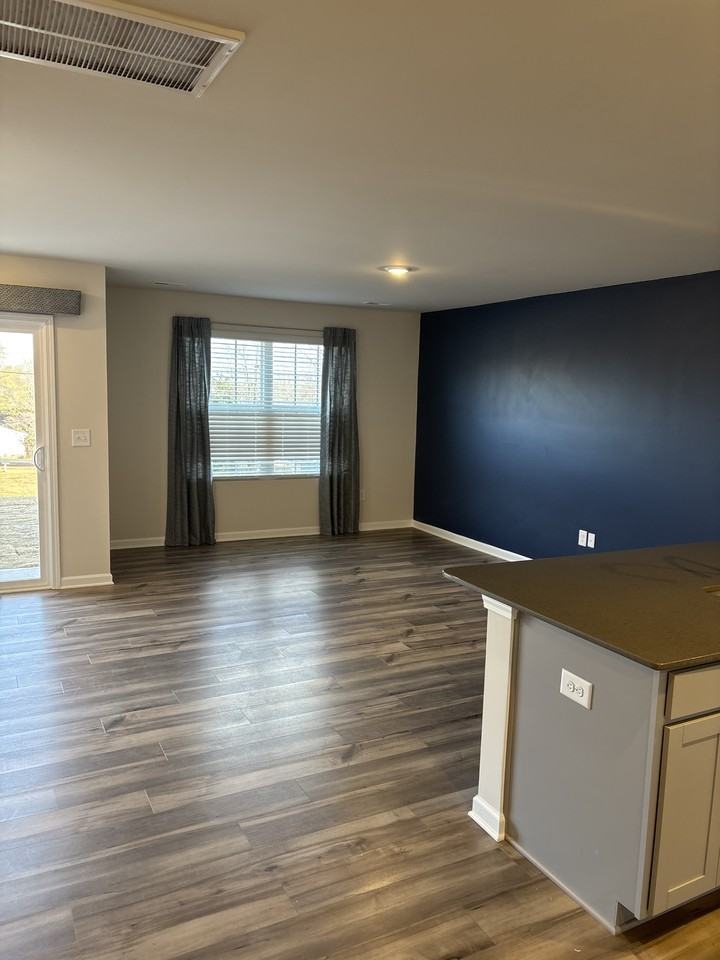 304 Detroit Lane #35 - Photo 7 of 37