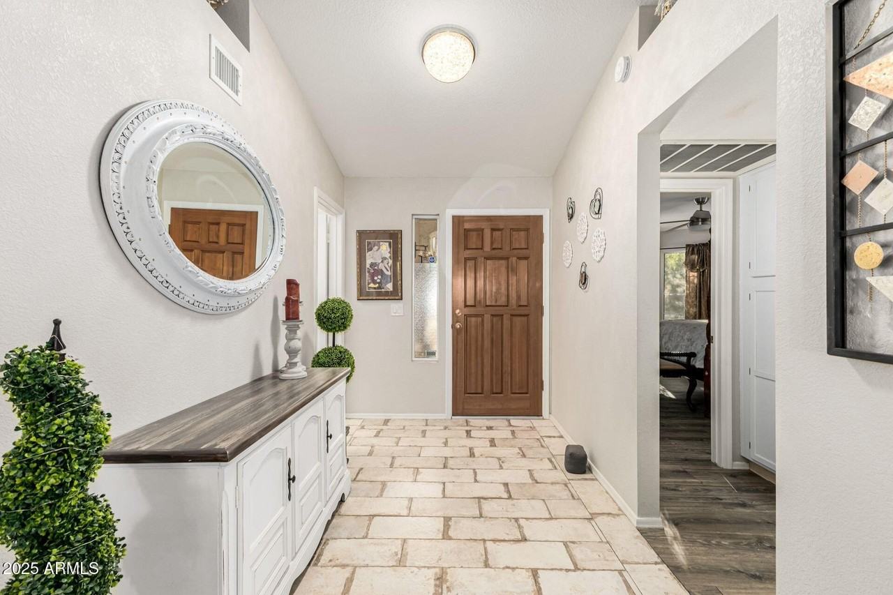 19420 Westbrook Parkway #526 - Photo 3 of 32