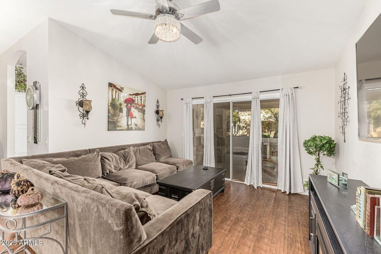 19420 Westbrook Parkway #526 - Photo 5 of 32