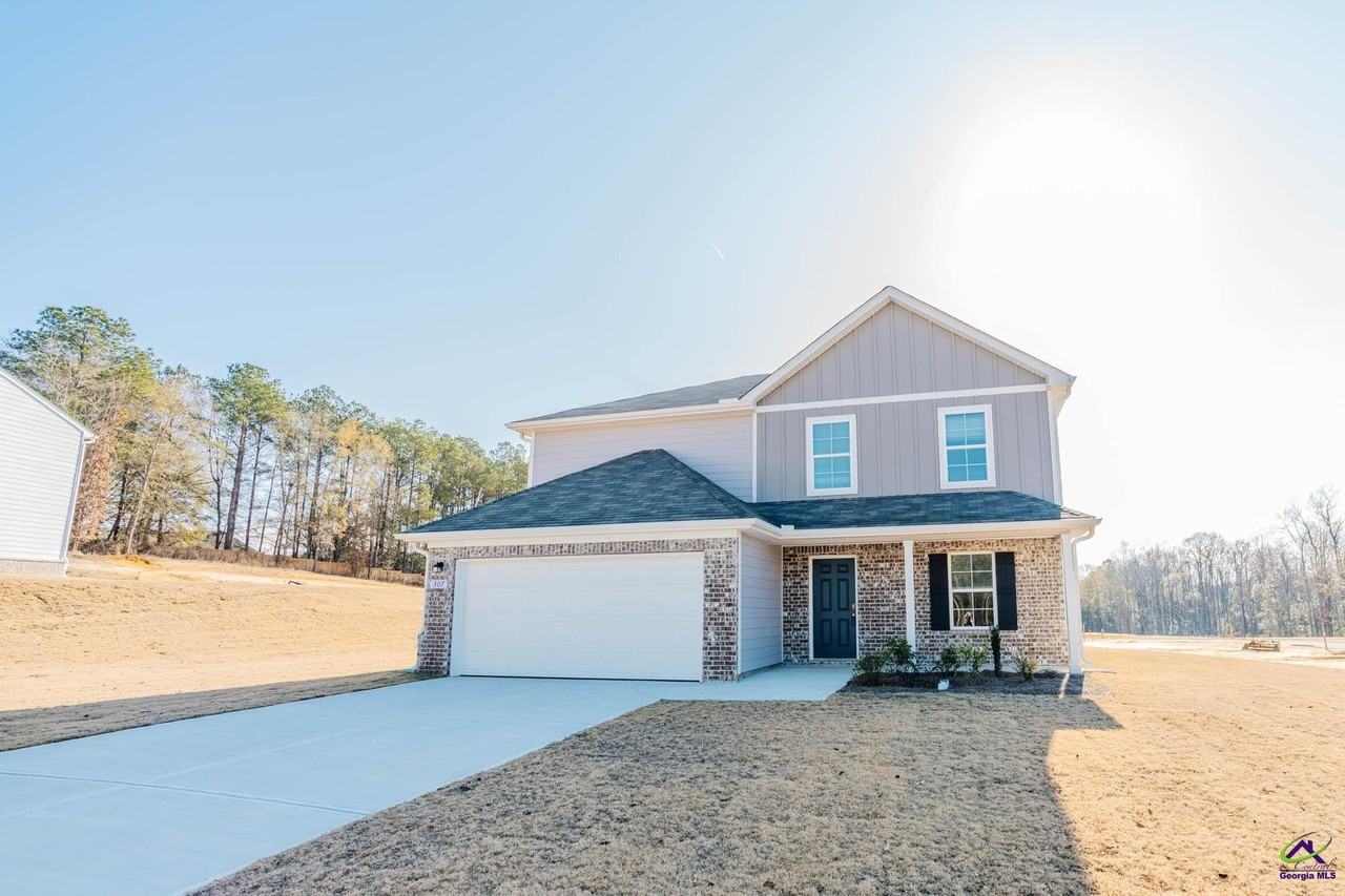 307 Gazebo Drive - Photo 3 of 41