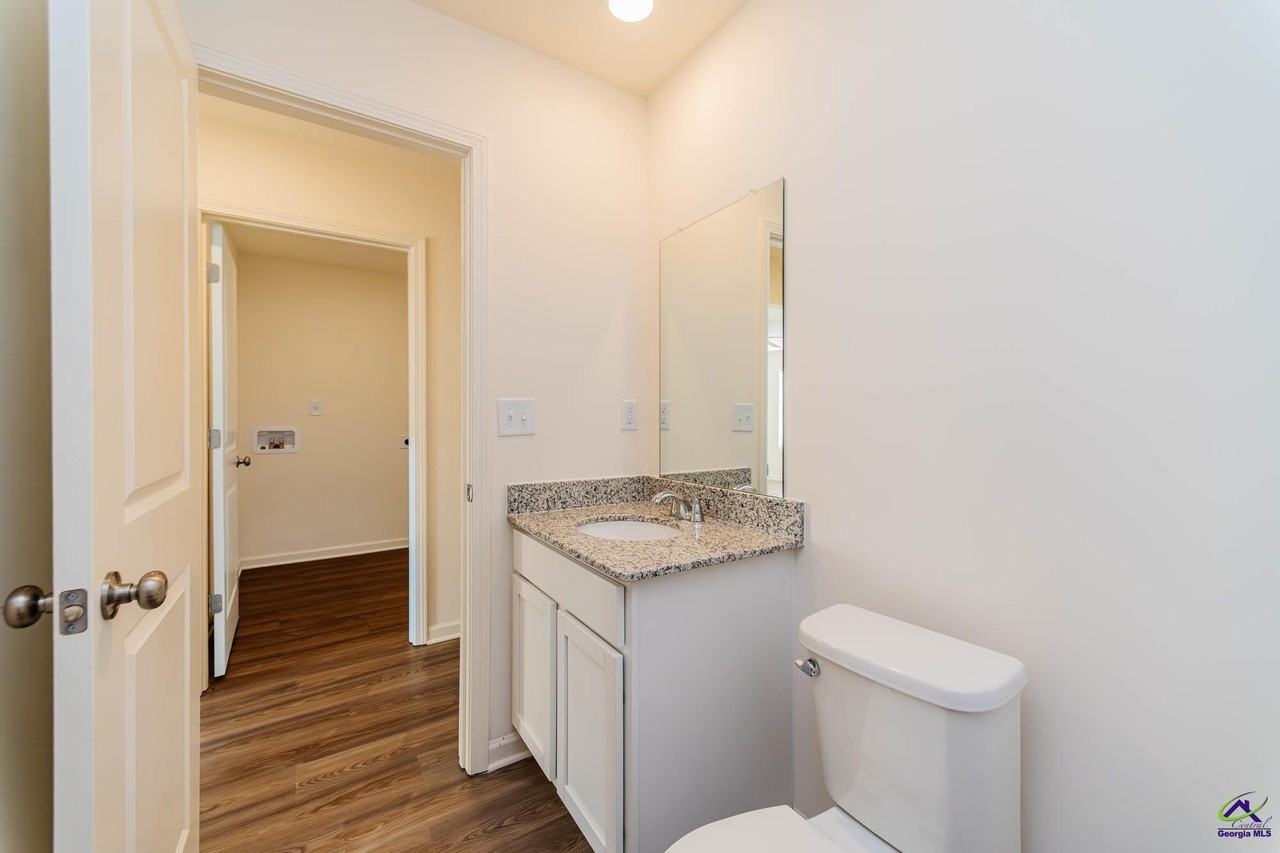 307 Gazebo Drive - Photo 7 of 41