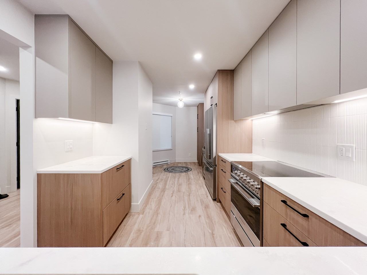 1050 Bowron Court - Photo 3 of 27