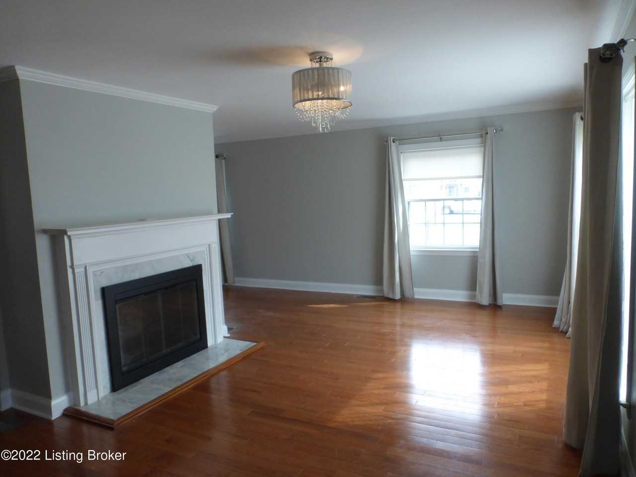 701 Rudy Lane - Photo 5 of 37