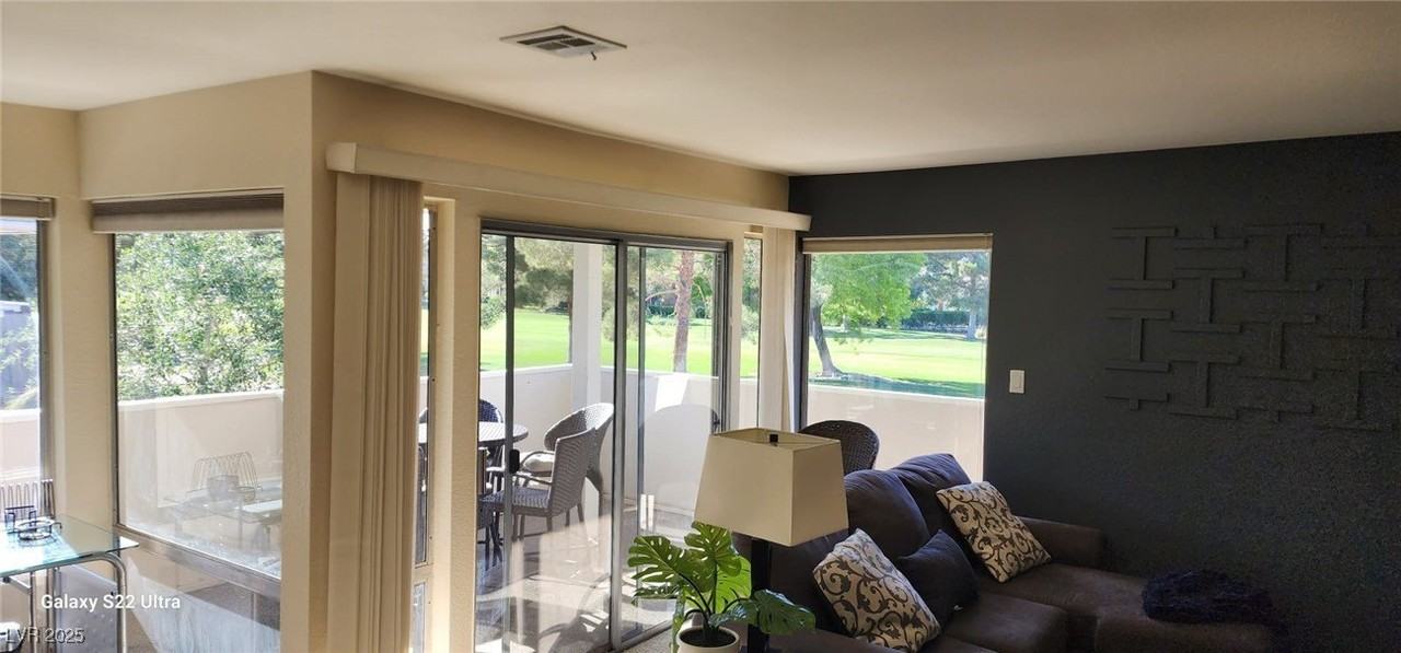 746 Oakmont Avenue #706 - Photo 7 of 22