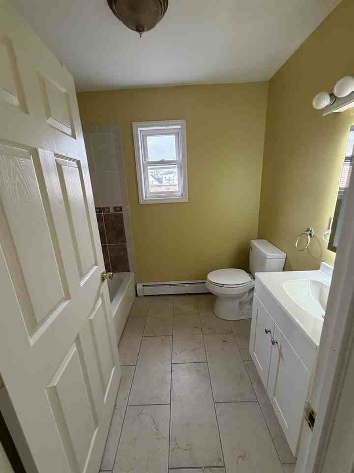 172 Carroll Street #3 - Photo 5 of 10
