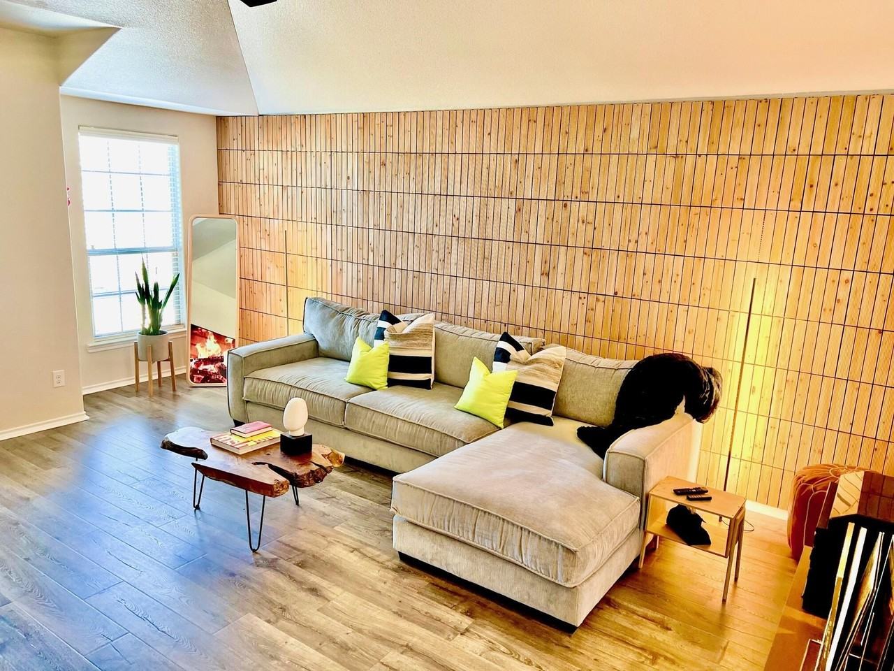 5725 110th Street - Photo 5 of 25