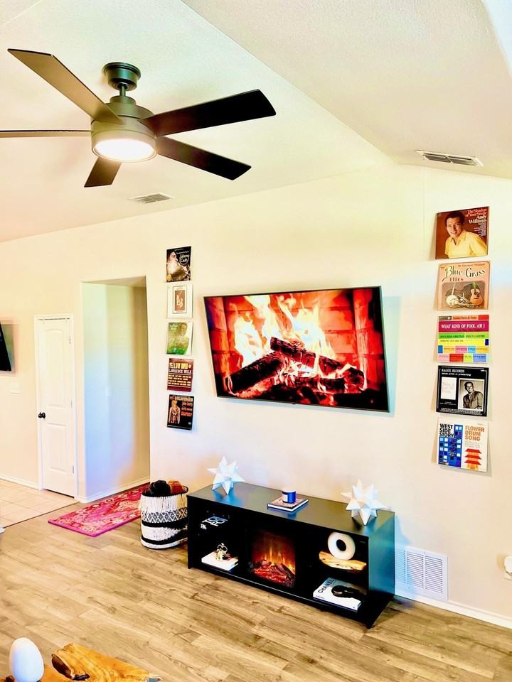 5725 110th Street - Photo 6 of 25