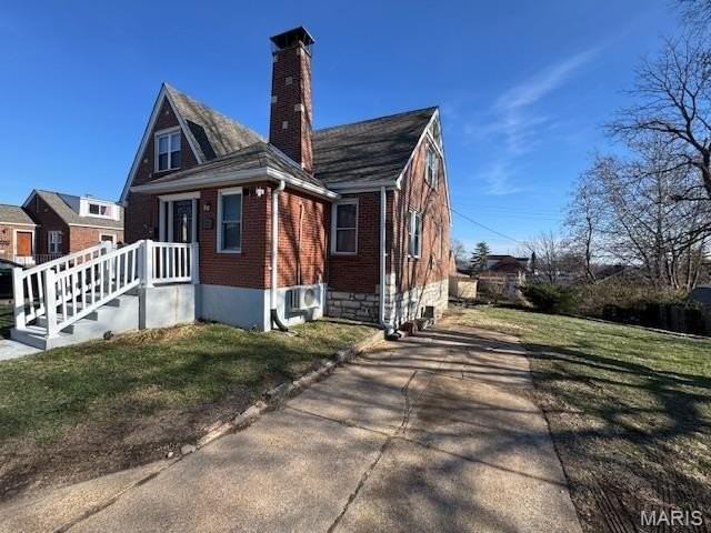 9012 Eden Avenue - Photo 2 of 27