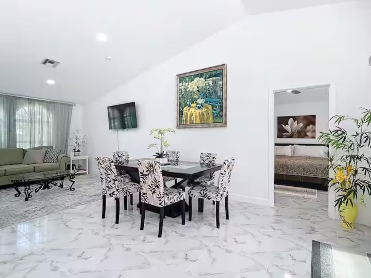 9308 President Circle - Photo 5 of 21