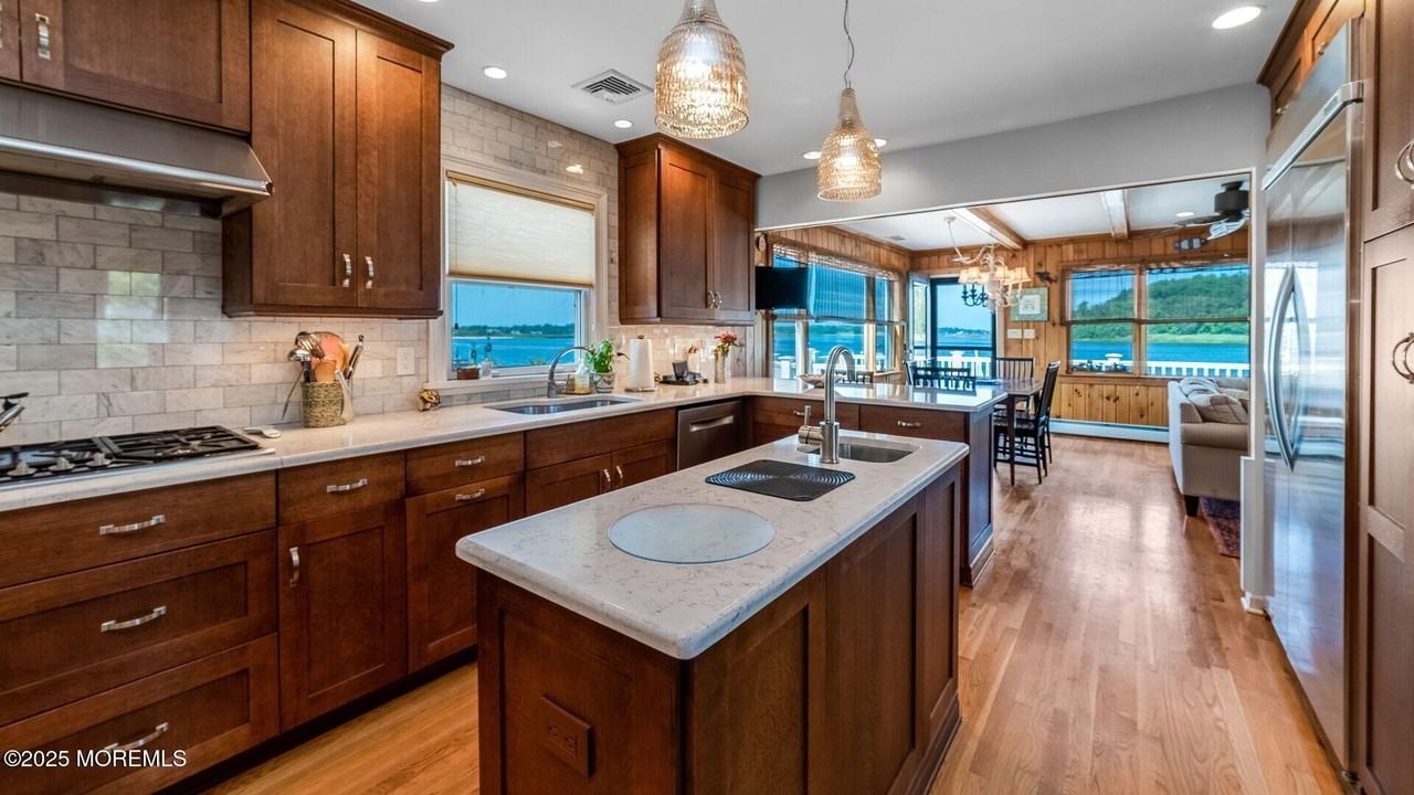 406 Ocean Avenue - Photo 6 of 45