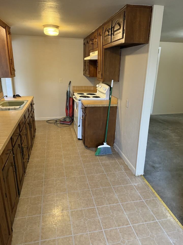 182 Garrett Drive #NA - Photo 4 of 9