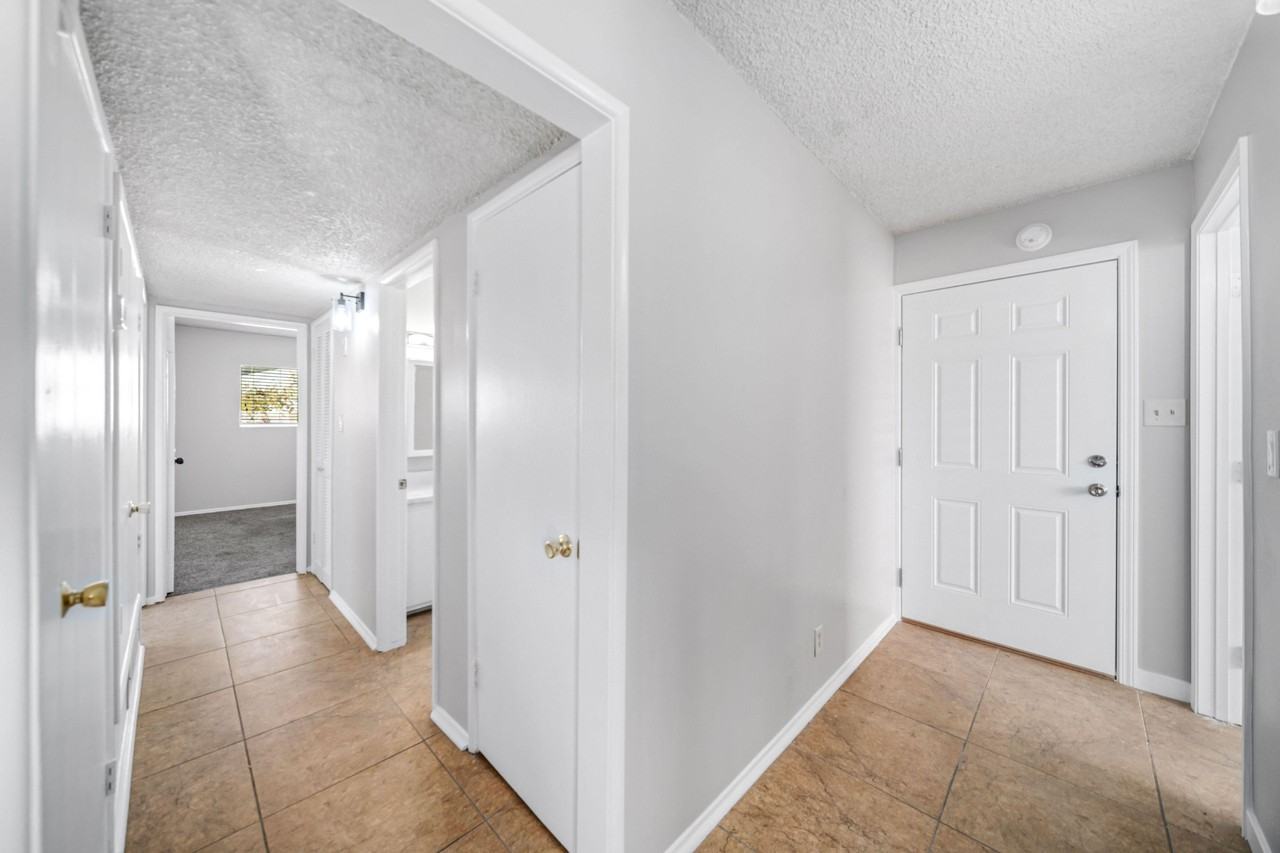 10th Street West - Photo 3 of 24