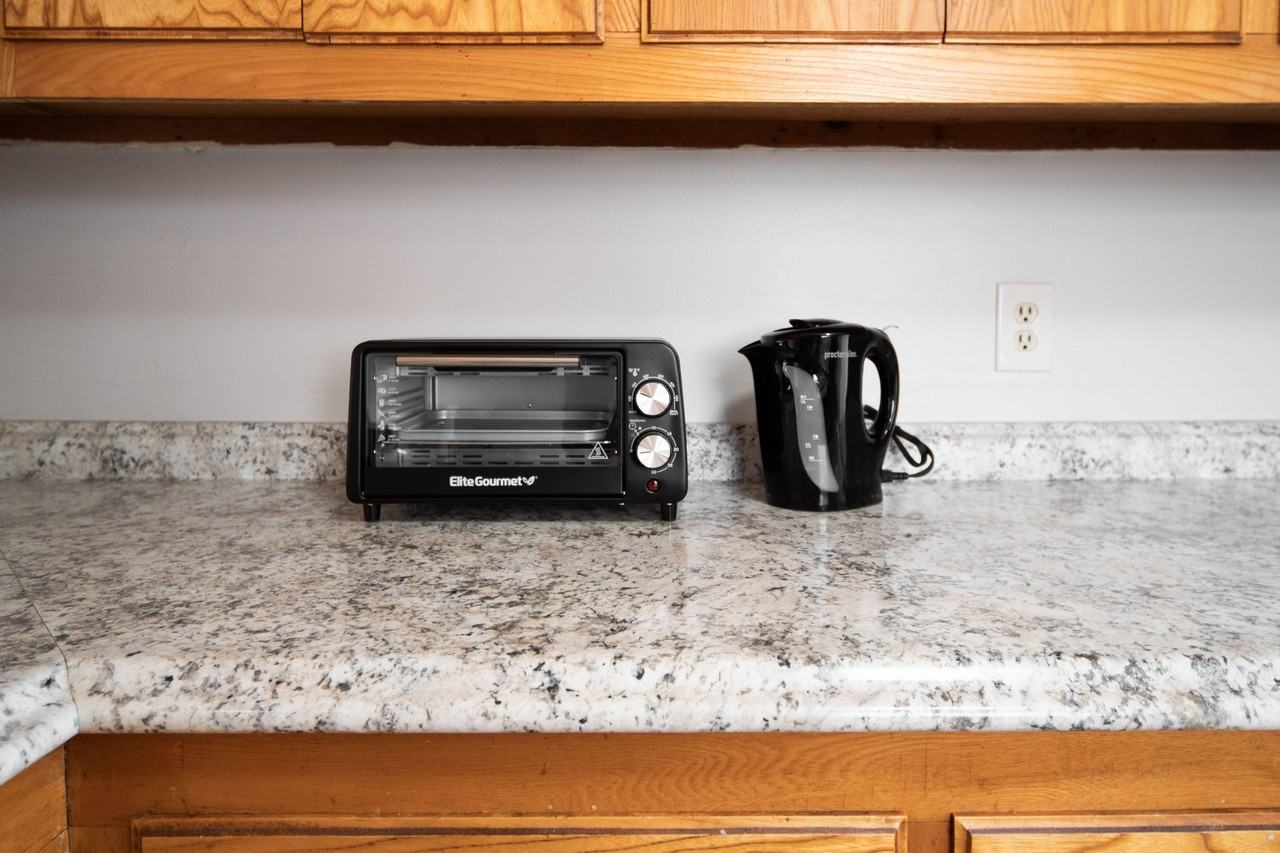 10th Street West - Photo 7 of 24