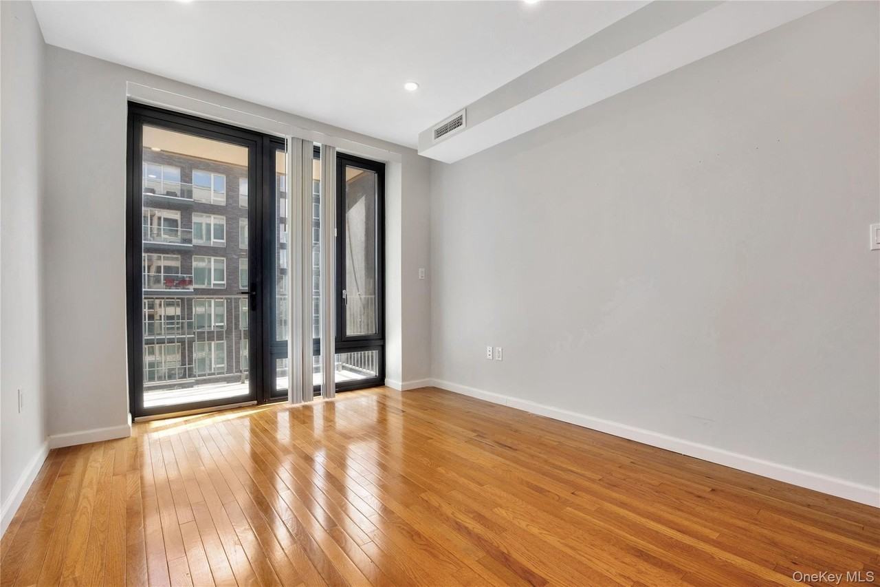 14836 89th Ave #204 - Photo 5 of 24