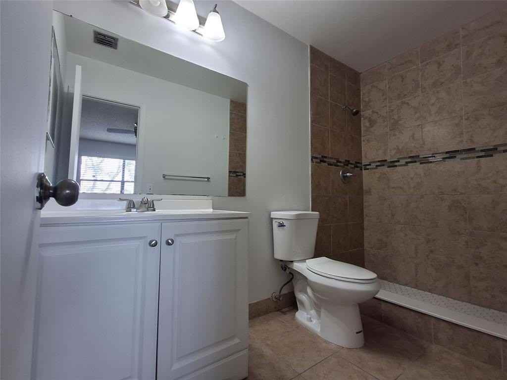 11122 Royal Palm Boulevard #5-10 - Photo 5 of 13