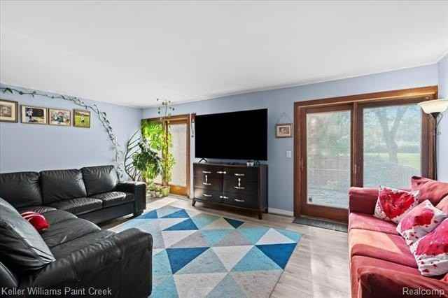 24243 Bashian Drive - Photo 6 of 25