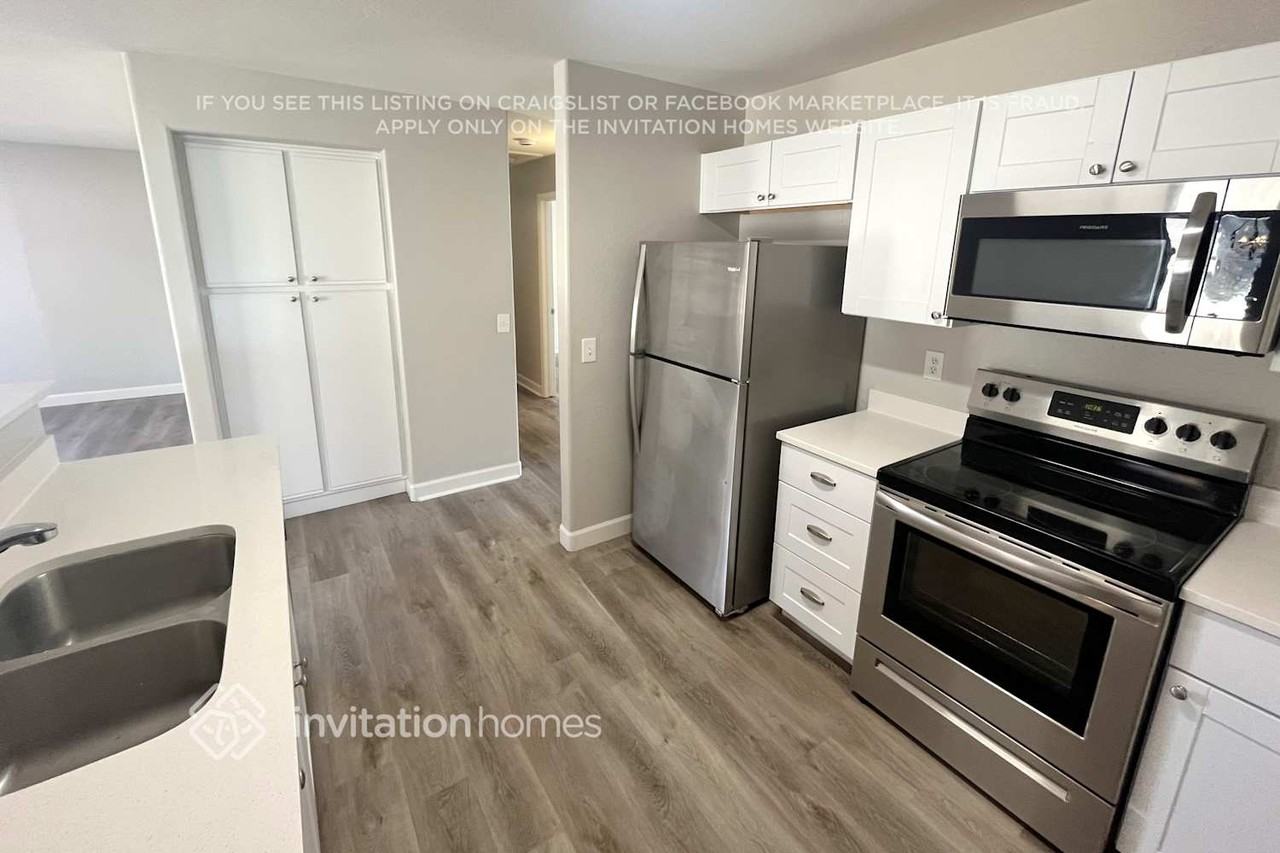 15008 W Calavar Rd - Photo 6 of 15