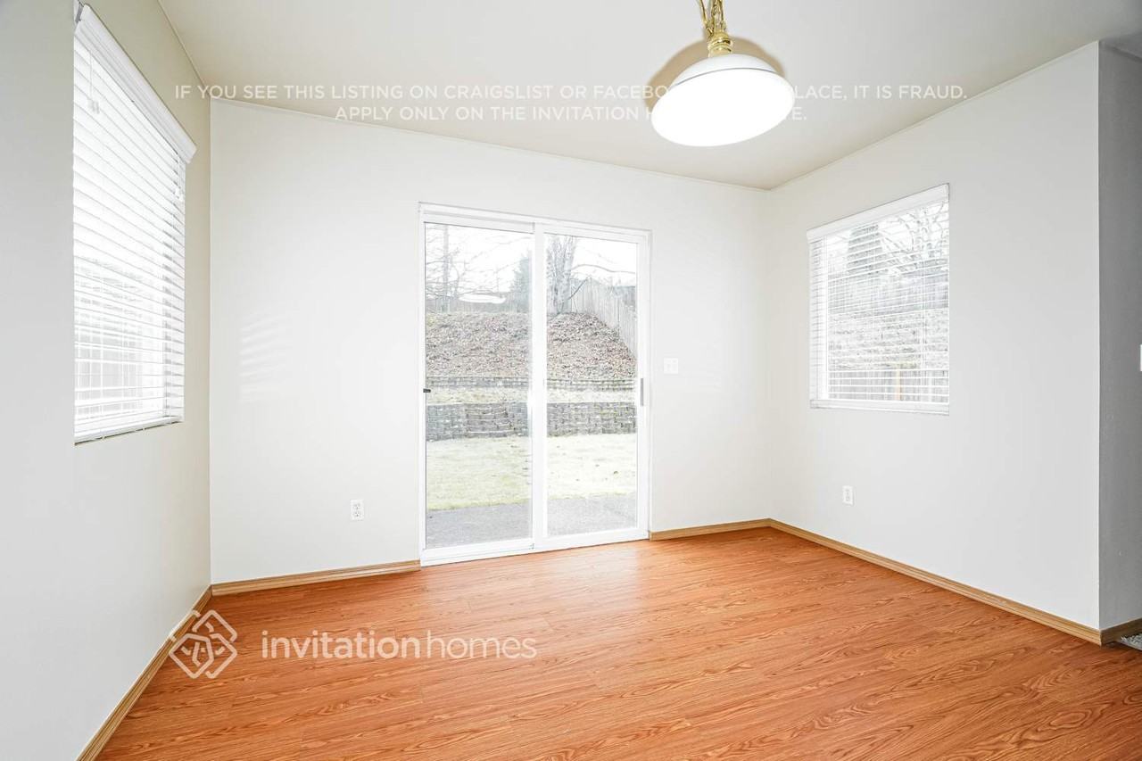 13015 120th Ave E - Photo 6 of 18