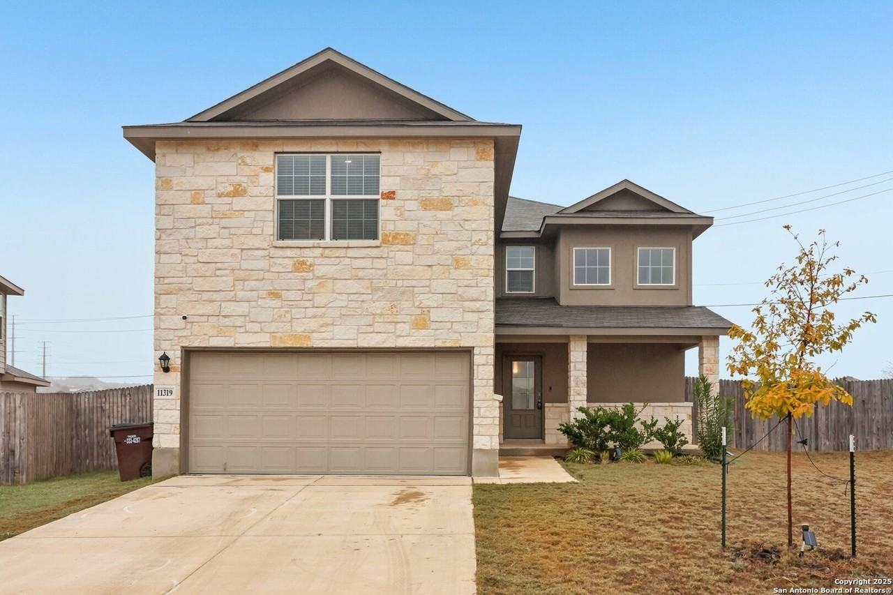 11319 War Emblem - Photo 2 of 34