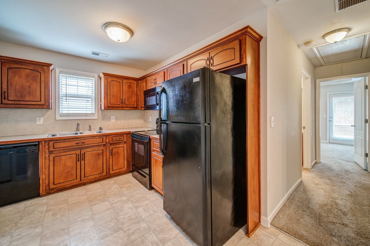 137 Cypress Court #1 - Photo 3 of 50