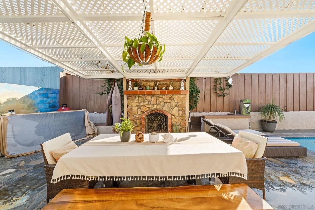 7111 Malta Street - Photo 2 of 43