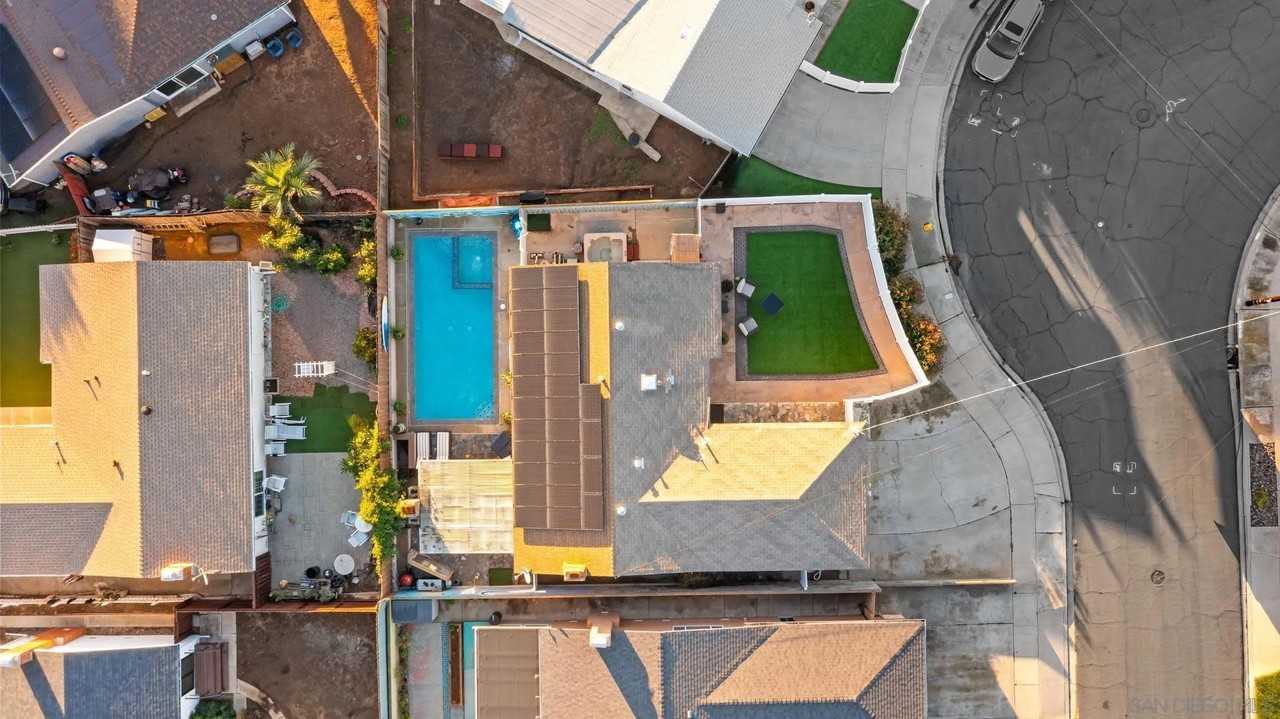 7111 Malta Street - Photo 6 of 43