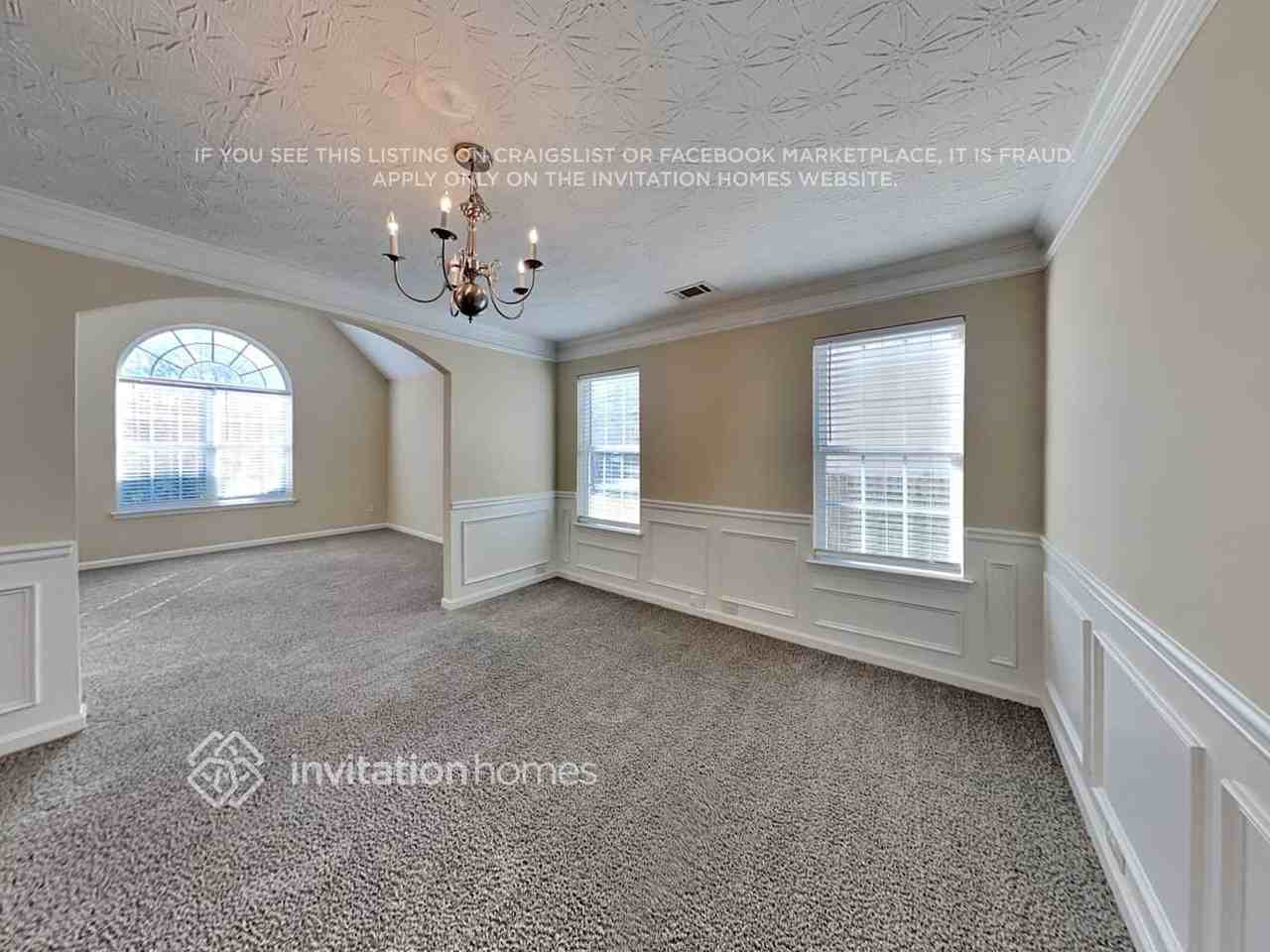 4444 Grove Lake St - Photo 7 of 23