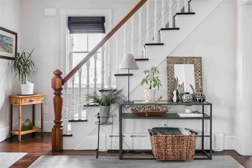 16 Carroll Ave - Photo 5 of 35