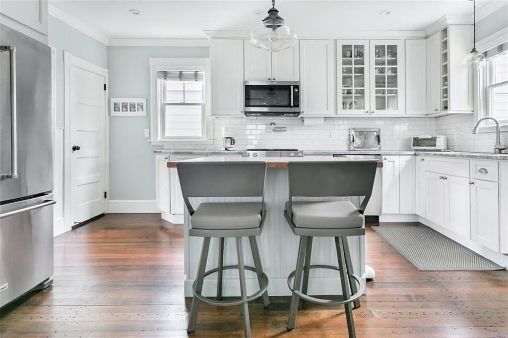 16 Carroll Ave - Photo 6 of 35