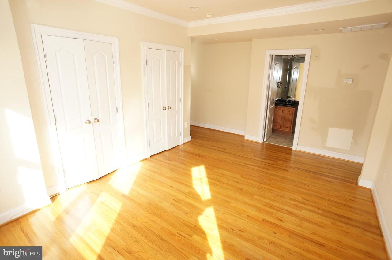 1929 1st Street Northwest #106 - Photo 3 of 9