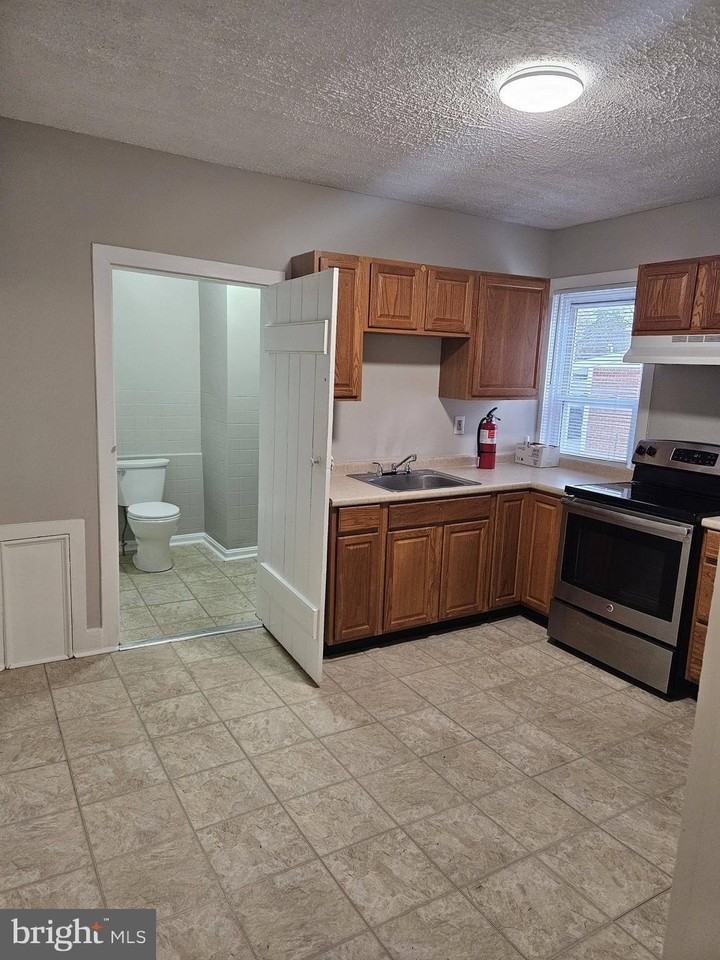 10 West Frederick Street #10B - Photo 4 of 17