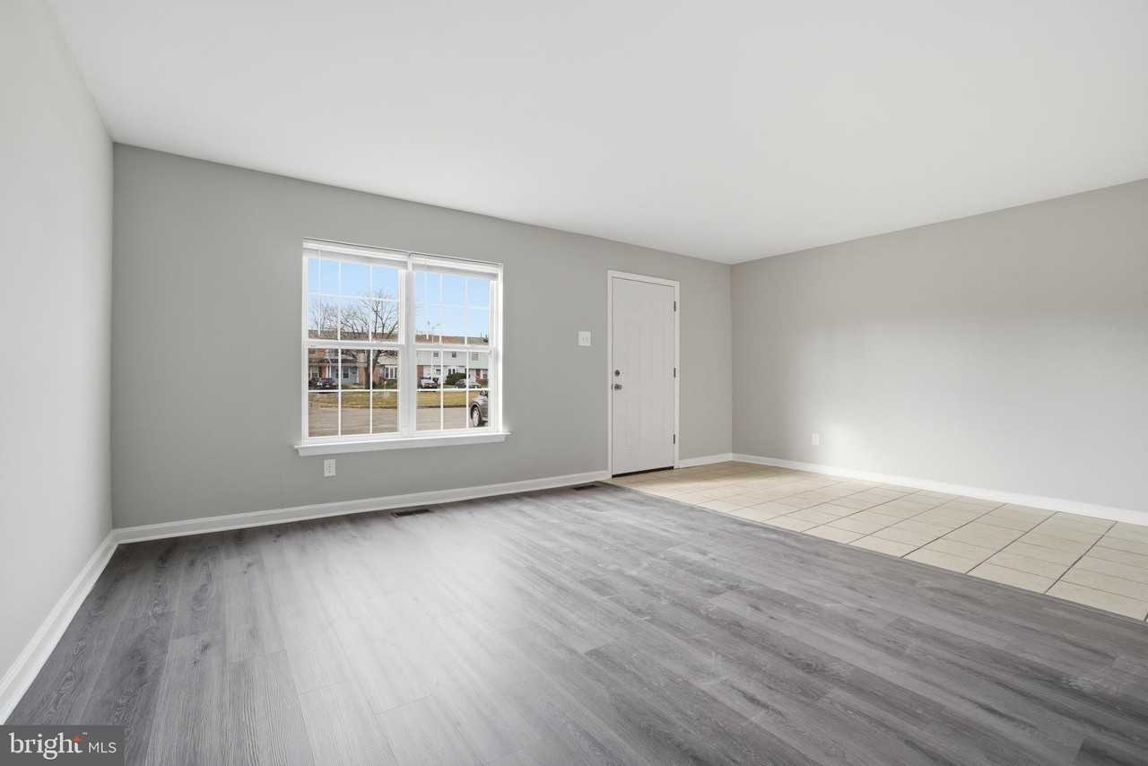 33 Milstone Court - Photo 7 of 21