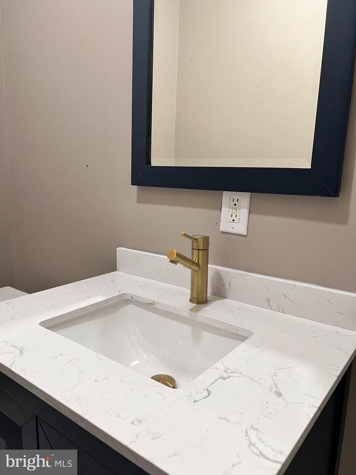 1629 West Diamond Street - Photo 7 of 43