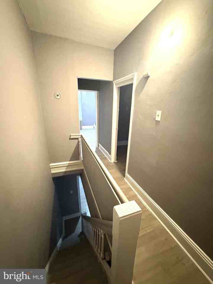 3412 North Front Street #2ndFL - Photo 6 of 13