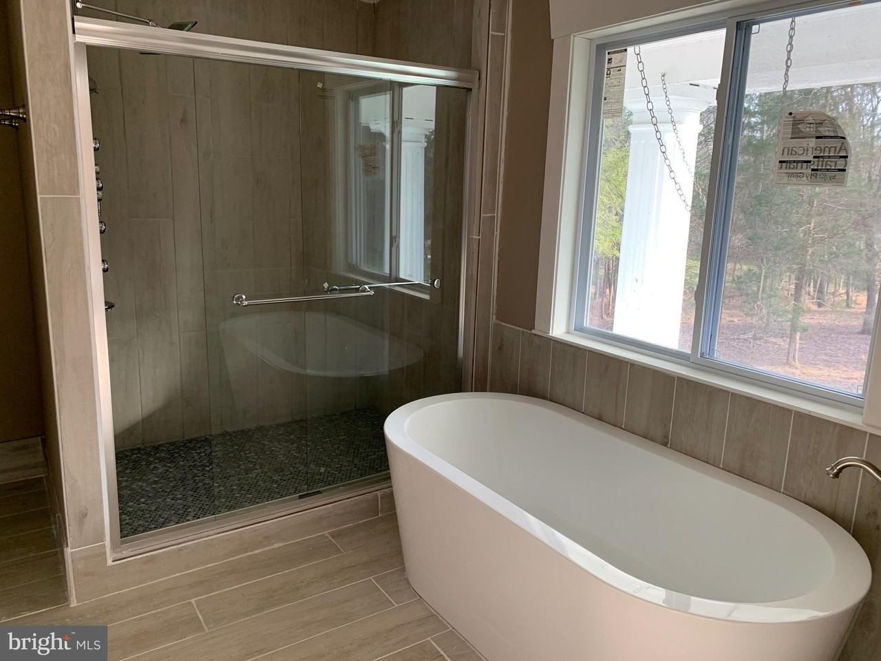 204 Donmore Drive - Photo 6 of 11