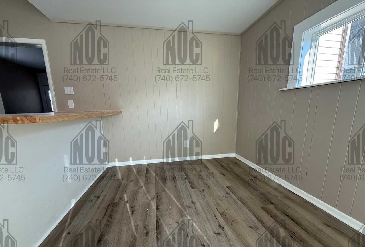 148 East Allen Street #148 - Photo 4 of 12