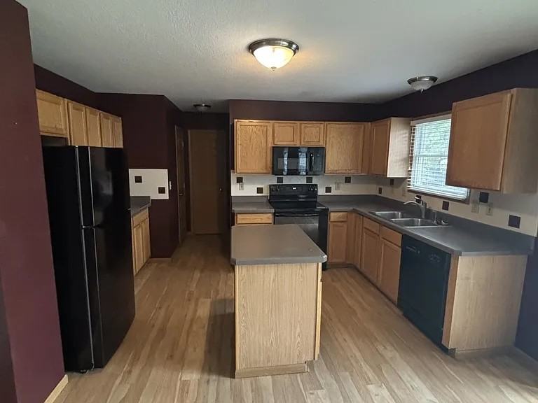 8629 Fernbrook Drive #1 - Photo 5 of 50