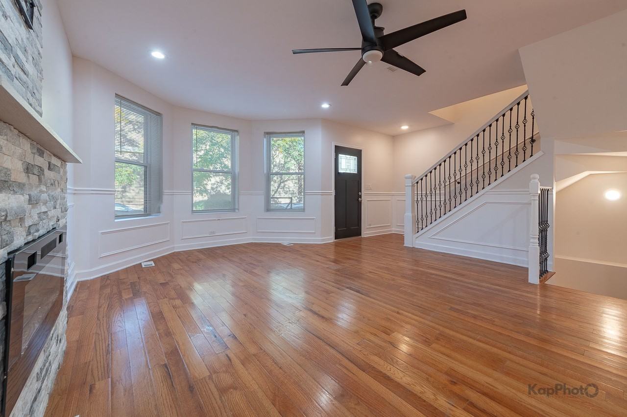 527 N Ridgeway Ave - Photo 6 of 29