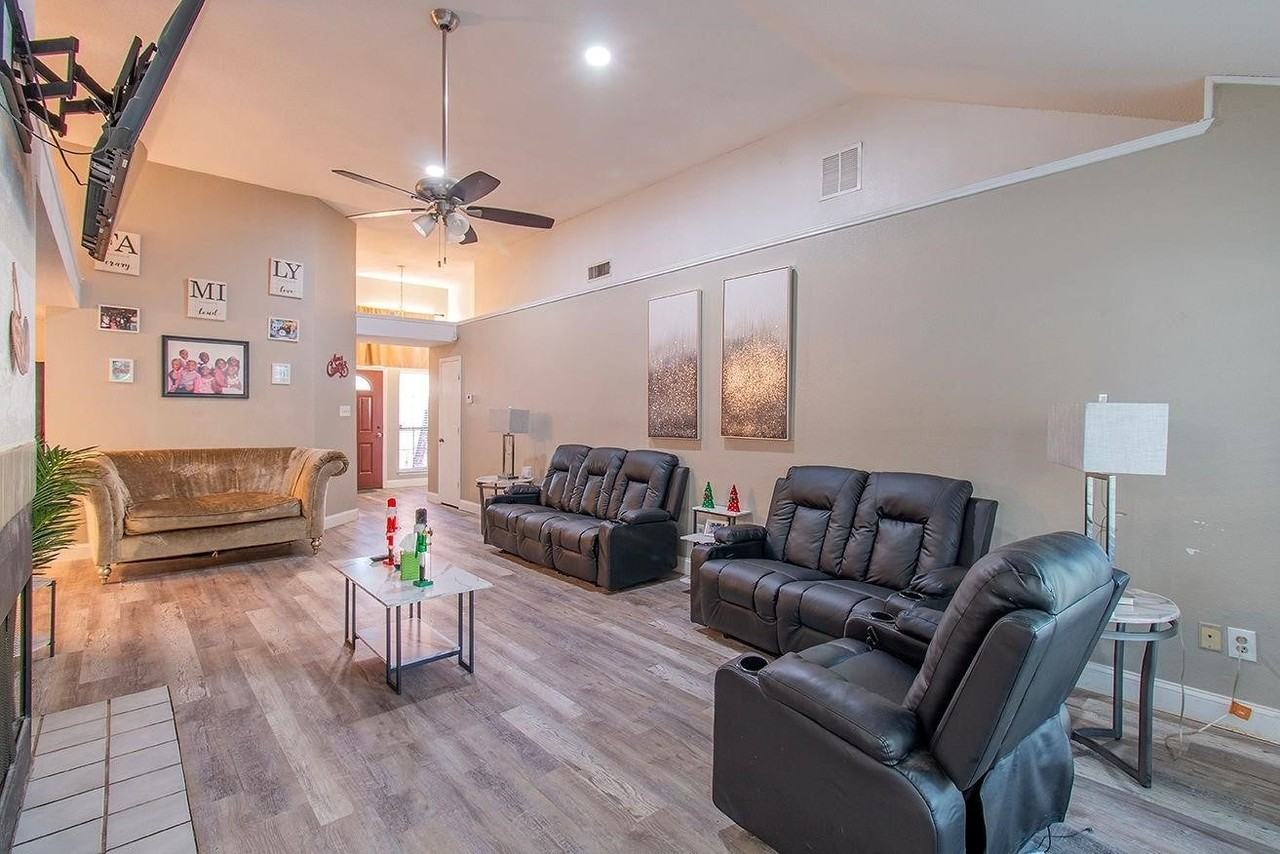 6936 Cedar Knoll Dr - Photo 5 of 22